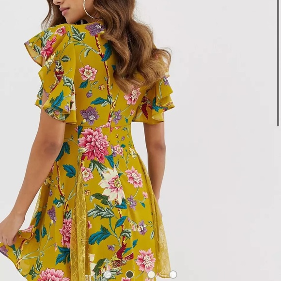 Gorgeous ASOS Floral Printed Ruffle Dress - Picture 3 of 3